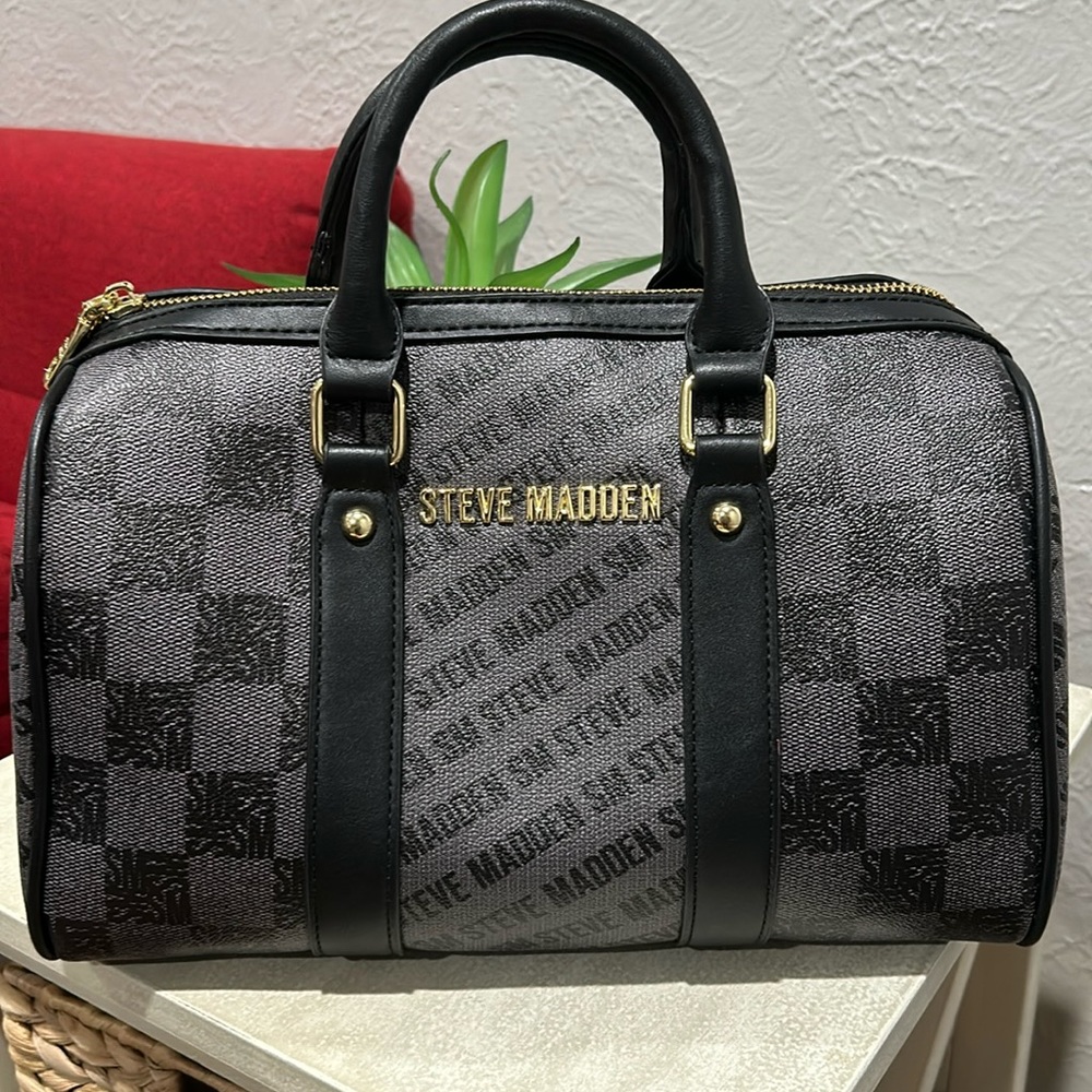 Steve Madden Boston Bag